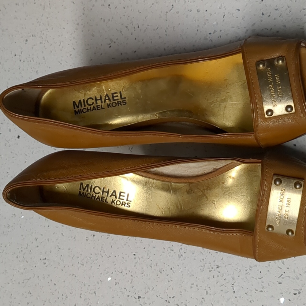 Women shoes